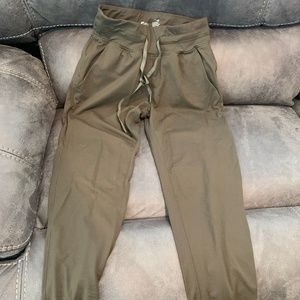 Zyia jogger pants